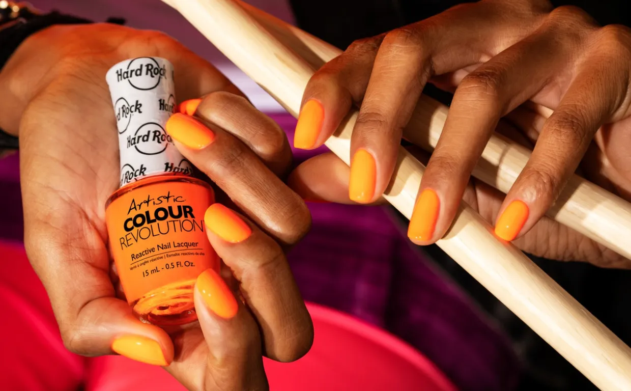 Artistic Nail Design "Strike A Chord" - Bright Orange Crème Perfect Dip Powder 23 g | 0.8 Oz