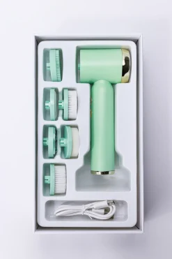 Ms. Moo™ Cleo 8-in-1 Face and Body Brush