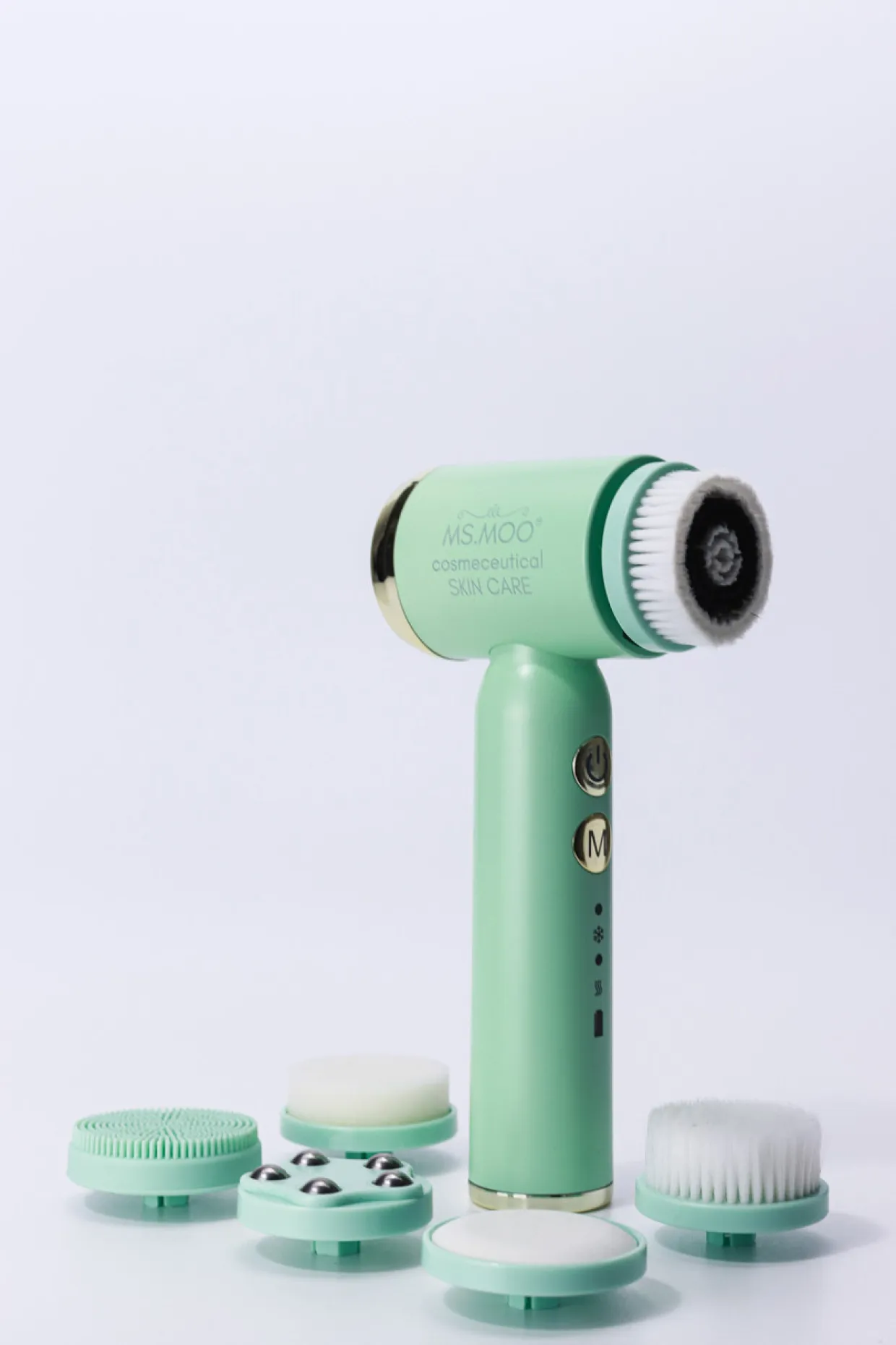 Ms. Moo™ Cleo 8-in-1 Face and Body Brush